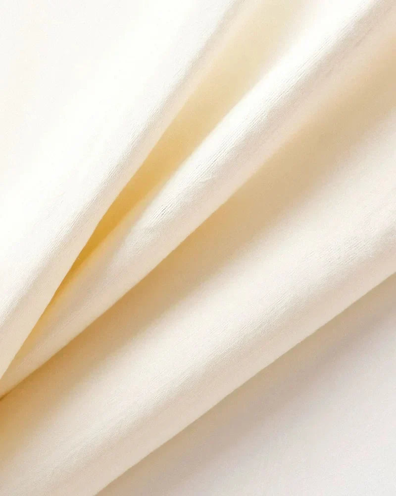 MAATPOLO IN PIQUÉ MET CONTRASTERENDE DETAILS