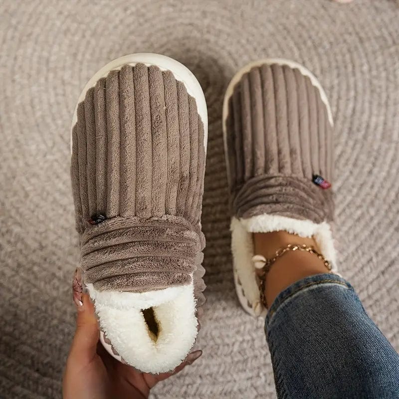 LYSSA™ - Comfortabele Pluche Slippers
