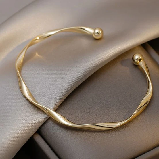 Elegante Open Gouden Armband